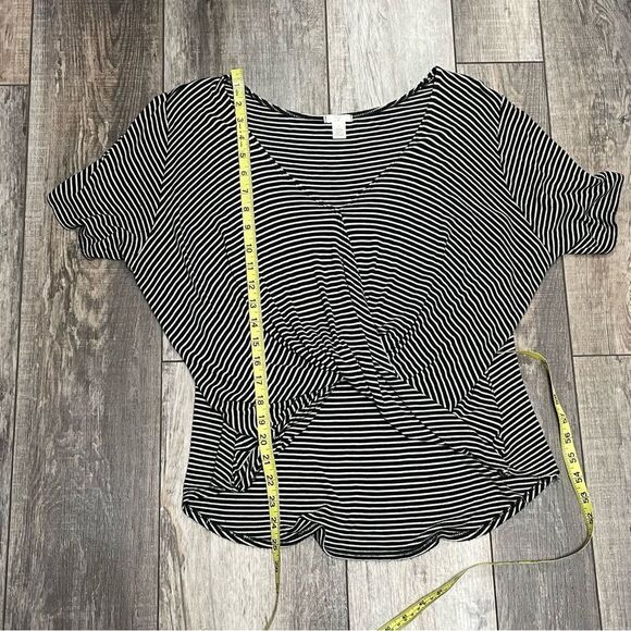BP Deep V Neck Faux Wrap Draped Short Sleeve Striped Blouse Black White SZ Large - Picture 11 of 12